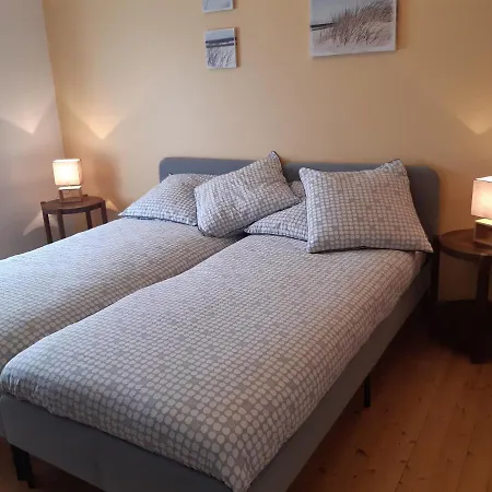 Holiday home Les Embruns *